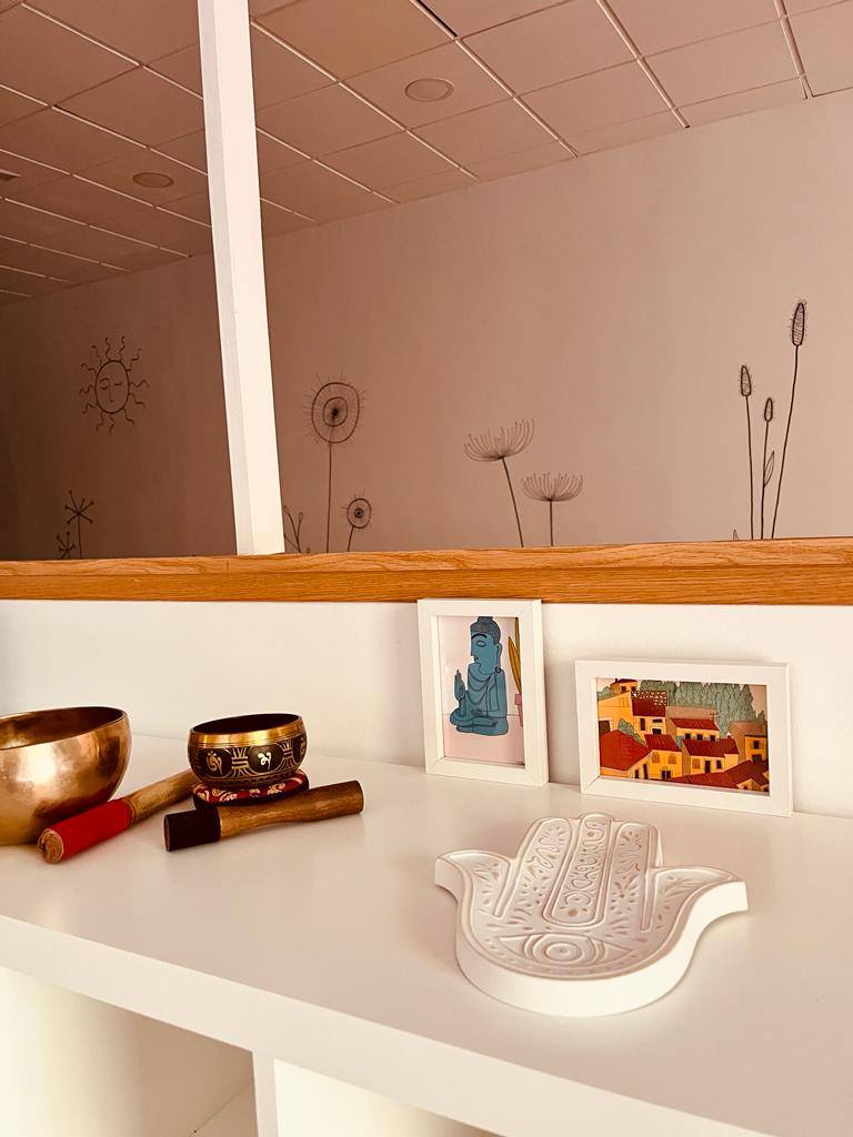 OAM estudio de yoga